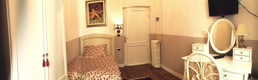 Charme Holidays Colosseum Guest house